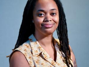 Headshot photo of Dr. Akae Wright